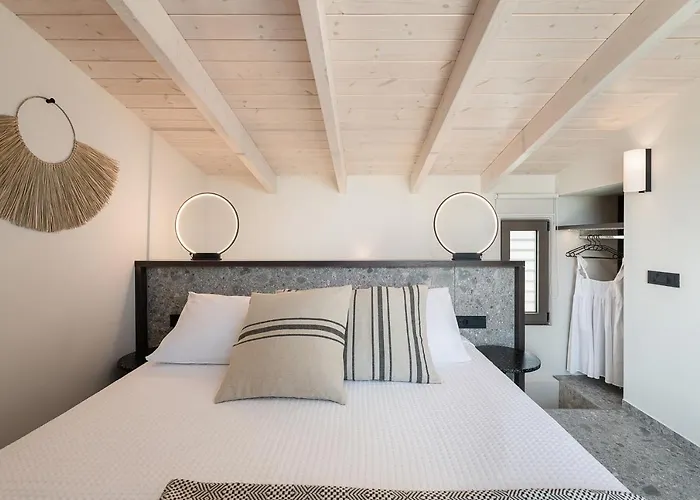 Hotel Casa Nostos Agia Marina