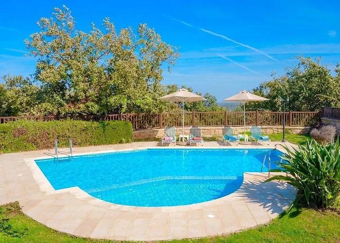 Spacious Villa In Gerani With Pool And Parasol Ρέθυμνο