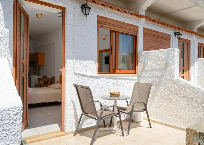 Adonis Hotel Agia Galini