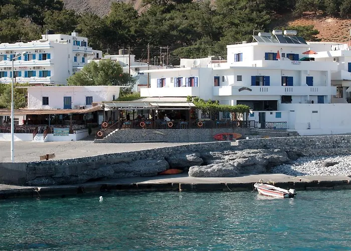 Paralia Hotel & Taverna Agia Roúmeli