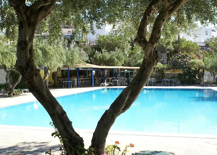 Villea Village Makrýgialos