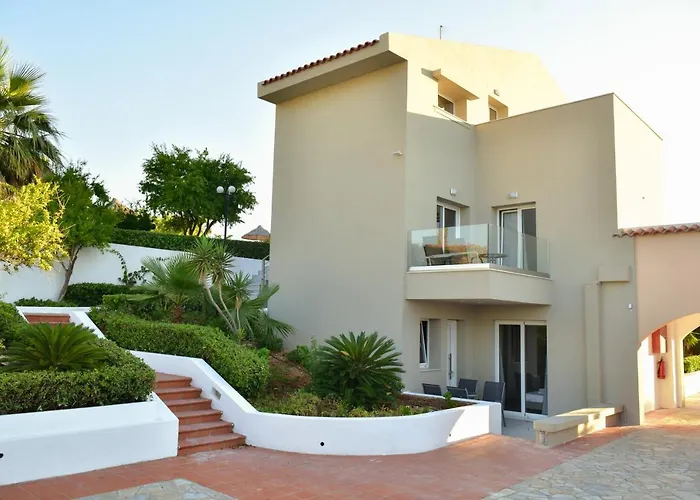 Golden Dream Apartments Anissaras