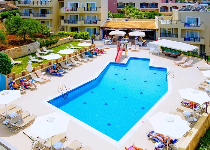 Zentrale Hotels in Stalida