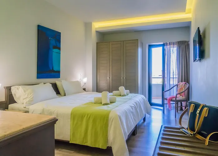 Hotel vicino a Old Venetian Harbour