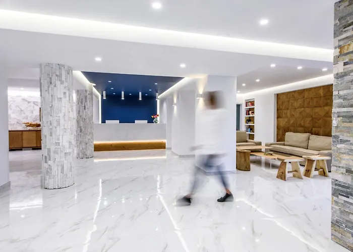 Resort vicino a Parco Acquatico Acqua Plus