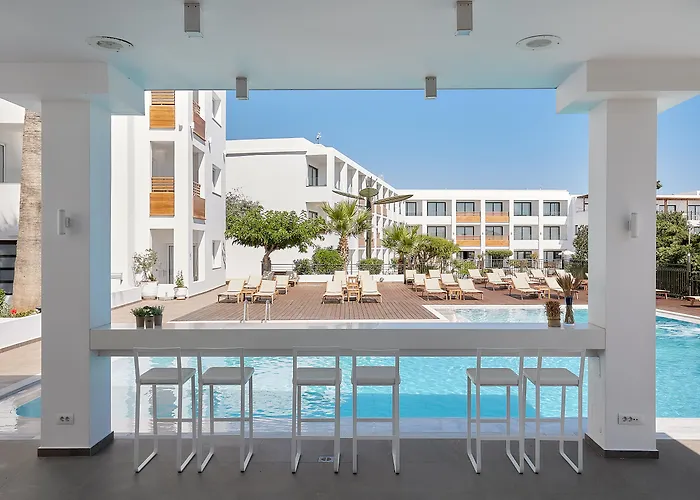 Best Hersonissos (Crete) Hotels For Families With Kids