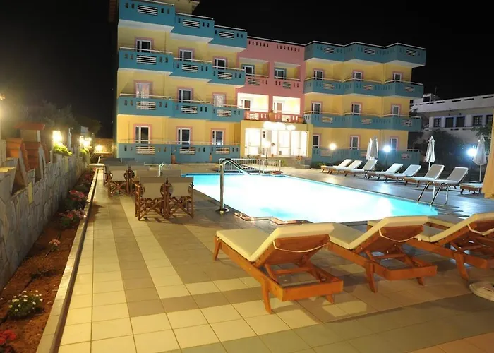 Evalia Apartments Anissaras