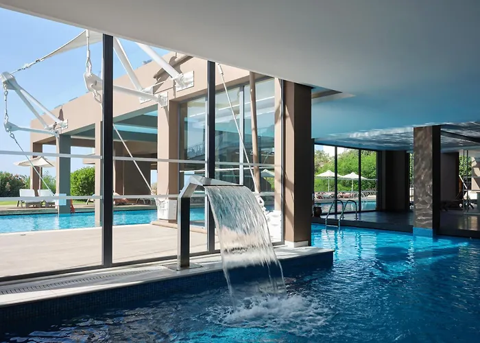 Hôtels à Makrýgialos