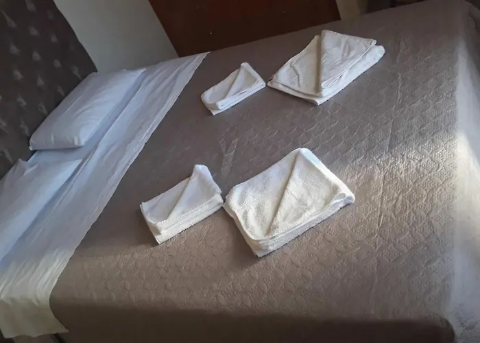 Pela Apartments Sissi