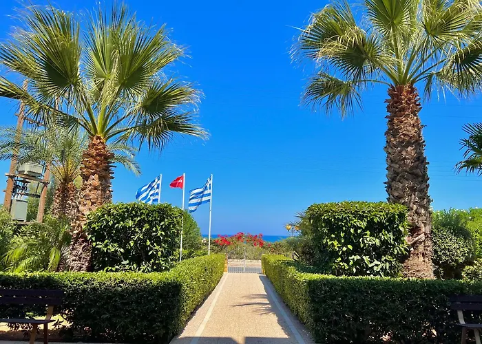 Ξενοδοχεία σε Καρτερός