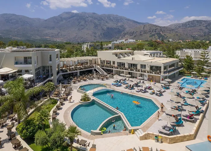 4 Sterne Hotels in Georgioupoli