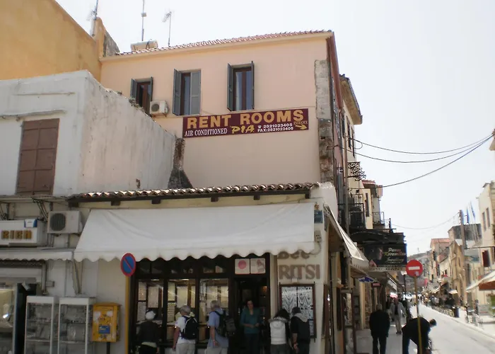 Pia Rooms La Canea