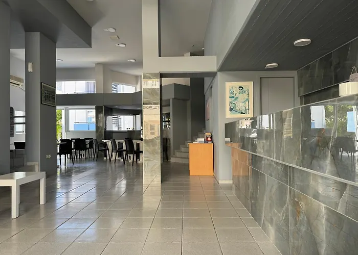 Simple Hotel Hersonissos Blue