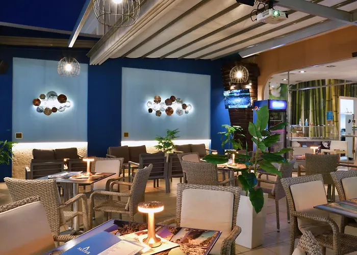 Akatos Hotel Agia Marina