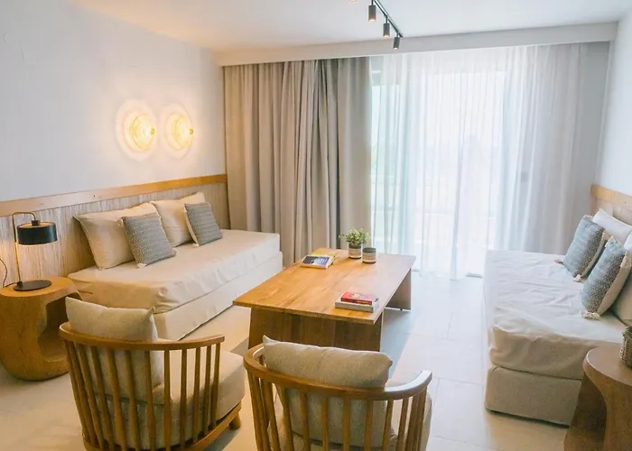 Aparthotel Artemis Makrýgialos