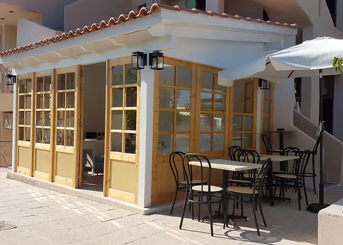 Sirocco Apartments Hersonissos 
