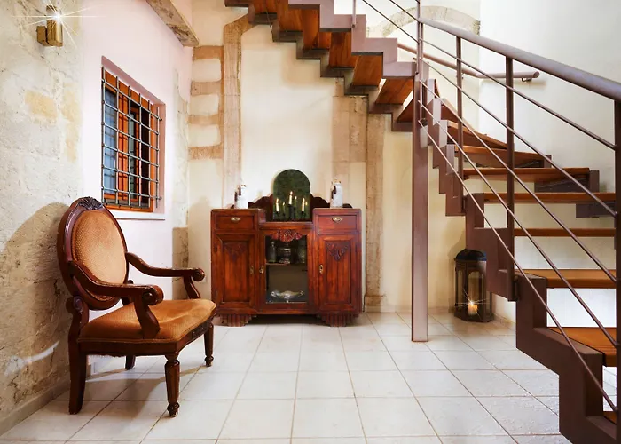 Archontiko Old Town Suites Rethymno  4 star