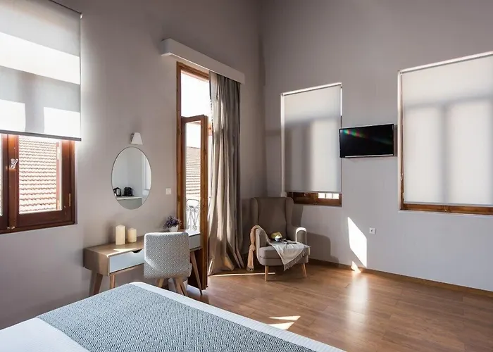 Bluebell Luxury Suites La Canea