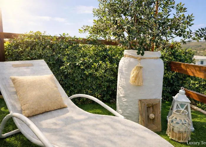 Privates Dream Tiny House & Luxury Tent Chania 