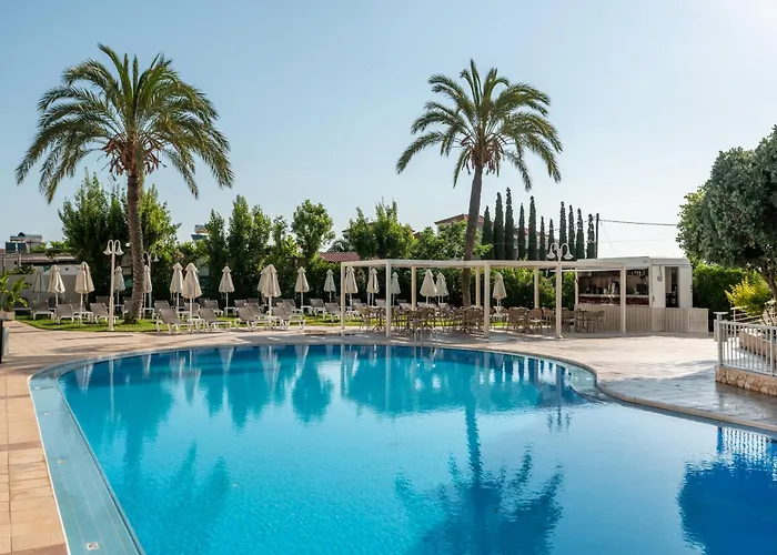 Tavronitis (Crete) Hotels