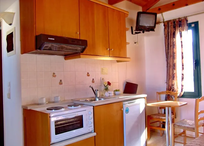 Irida Aparthotel Malia By Estia