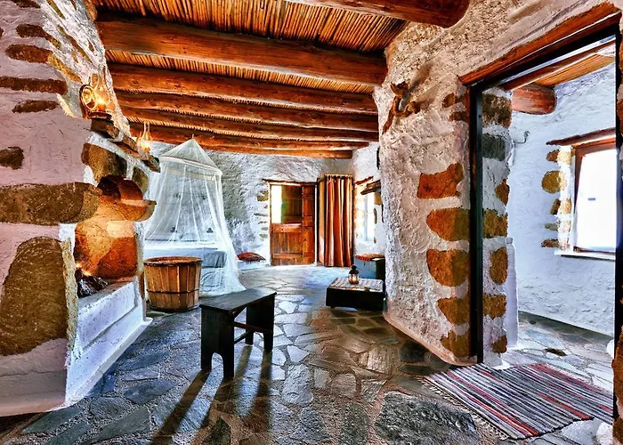 Aparthotel Aspros Potamos Makrýgialos