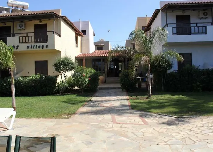 Petros Village Paralia Kourna