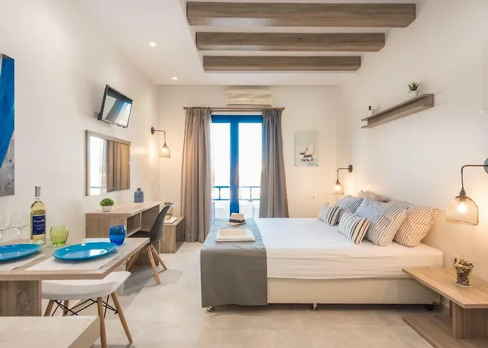 Vacation Apartment Rentals in Hersonissos (Crete)
