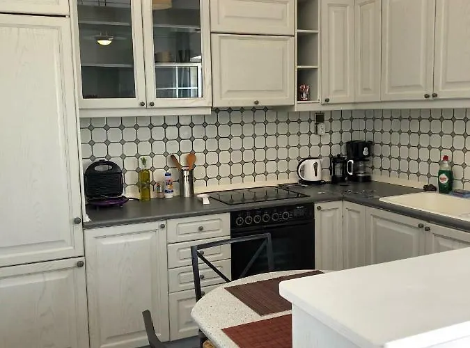 Cozy City Apt Candia